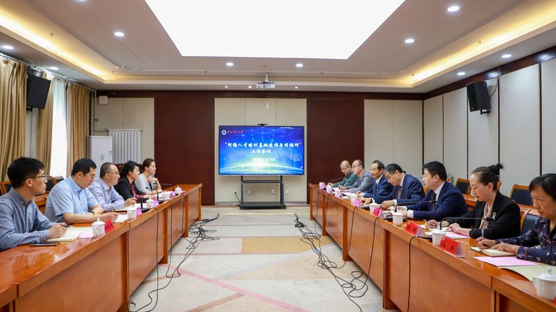 以某机构课程体系为例，该机构在案例落地执行方面，注重以下方面：