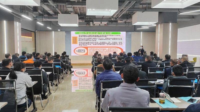 广州UI设计培训机构学费解析：性价比之选揭秘